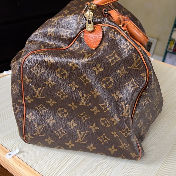 Authentic Vintage '80s LOUIS VUITTON Keepall Luggage Bag - Picture 12 of 17